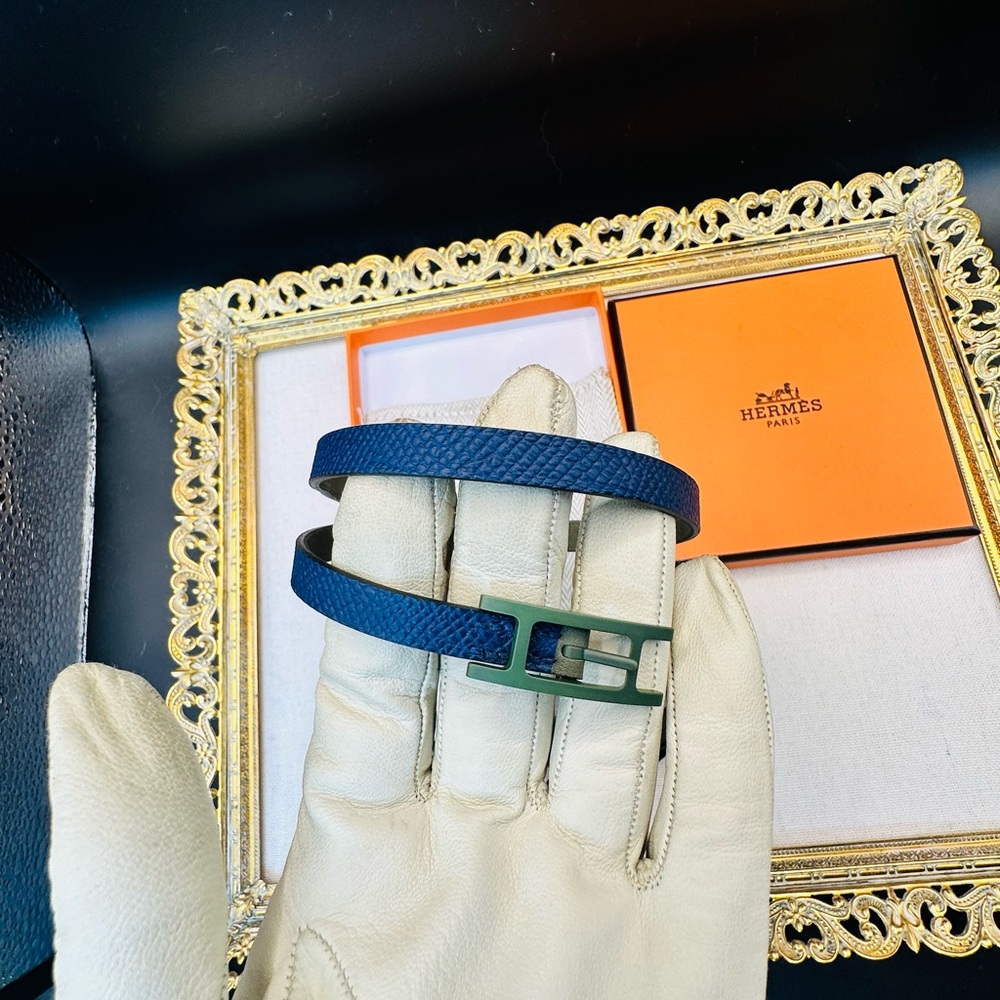 Hermès Behapi Double Tour  Blue And Green Leather Reversible Bracelet,New In Box